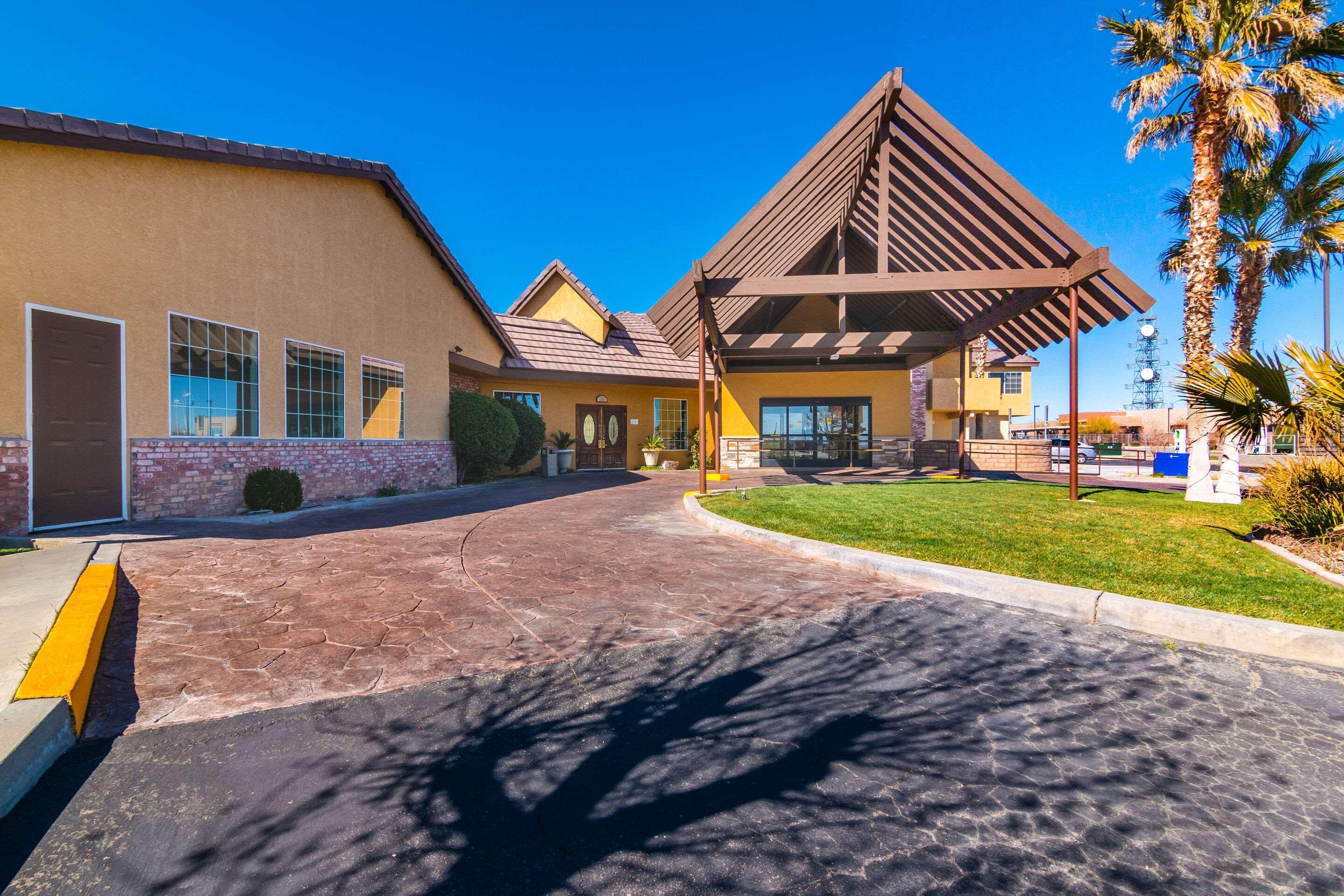 Comfort Inn & Suites Mojave Dış mekan fotoğraf