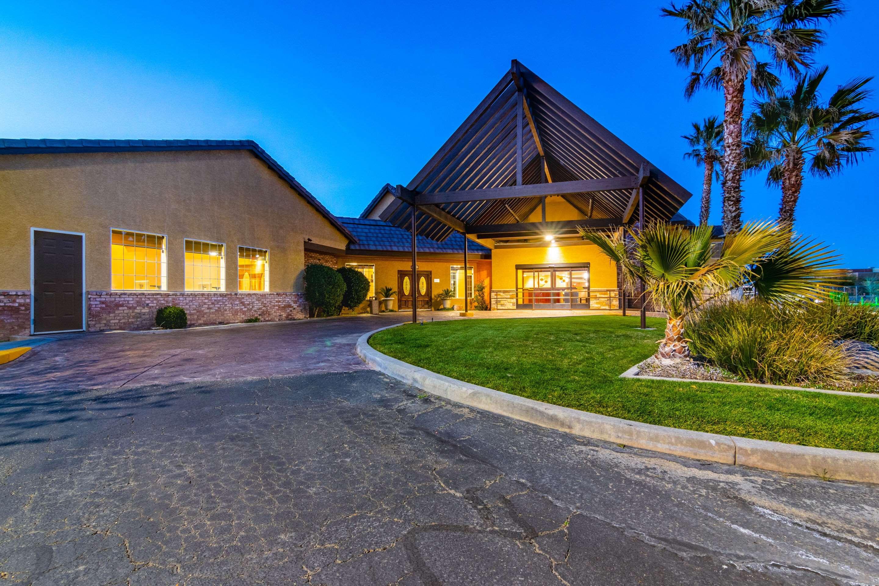 Comfort Inn & Suites Mojave Dış mekan fotoğraf